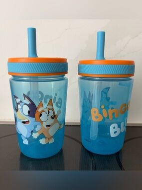 2 Zak! Bluey Plastic Kids Cup Set with leakproof lid and straw. NEW! 2 for $10